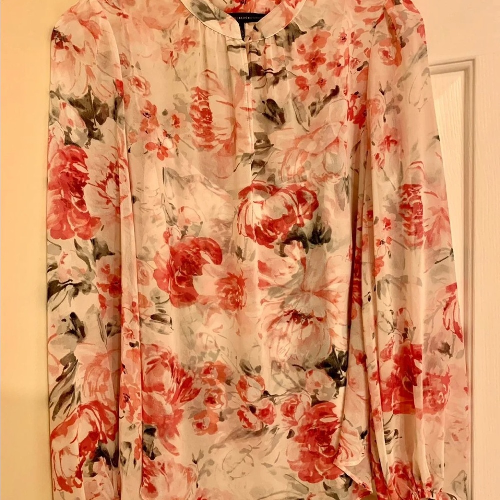 White House Black Market Pink Floral Blouse